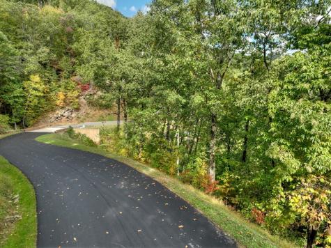 Lot 25 Utana Bluffs Trail Ellijay GA 30540