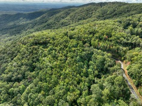 Lot 25 Utana Bluffs Trail Ellijay GA 30540