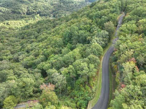 Lot 25 Utana Bluffs Trail Ellijay GA 30540