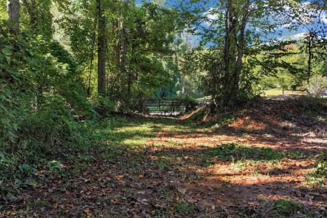 14551 E Highway 52 Ellijay GA 30536