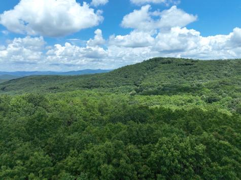 122 Cloudland Drive Ellijay GA 30536