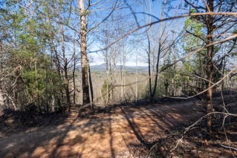 41AC Loving Road Blairsville GA 30512