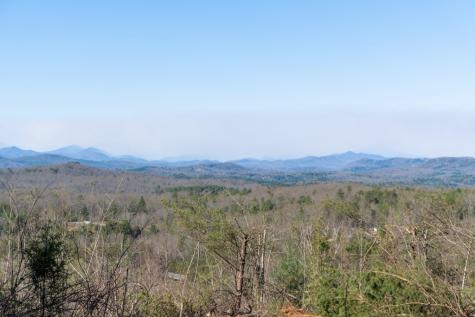 41AC Loving Road Blairsville GA 30512