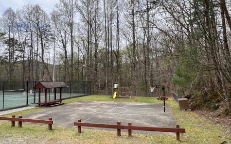 J-214 Walnut Mountain Road Ellijay GA 30536