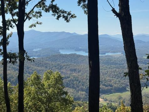 1280 E Double Knobs Drive Hayesville NC 28904