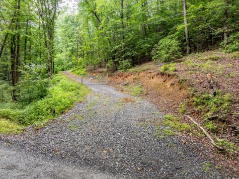 5846 Gates Chapel Road Ellijay GA 30540