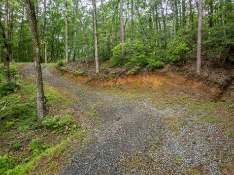 5846 Gates Chapel Road Ellijay GA 30540