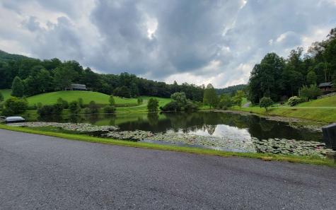 29 Oak Ridge North Hayesville NC 28904