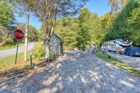 13 Choestoe Valley Circle Blairsville GA 30512