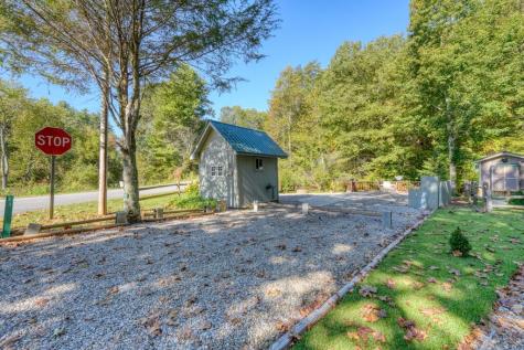 13 Choestoe Valley Circle Blairsville GA 30512