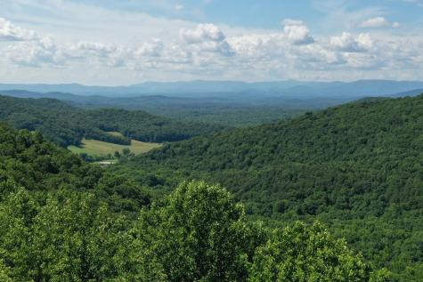 270R Stone Cliff Drive Ellijay GA 30536