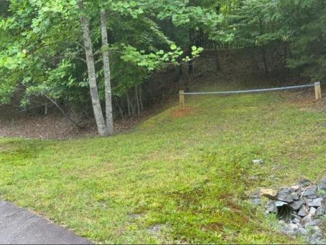 2 Thunder Road Hayesville NC 28904