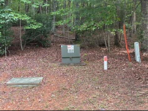 2 Thunder Road Hayesville NC 28904