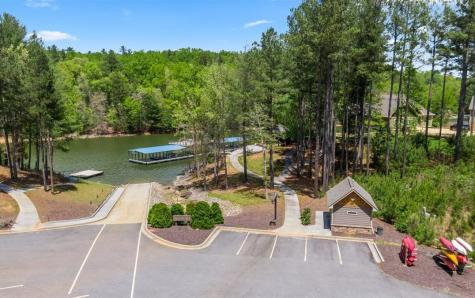 LT158 Stables Loop Blairsville GA 30512