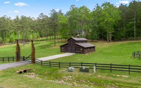 LT158 Stables Loop Blairsville GA 30512