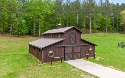 LT158 Stables Loop Blairsville GA 30512