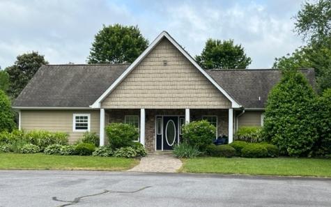 105 Meadow Brooke Lane Young Harris GA 30582