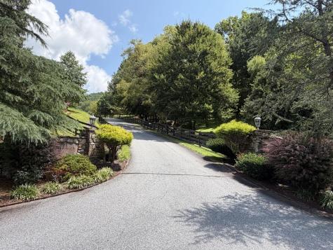 7129 Tantrough Farms Hiawassee GA 30546