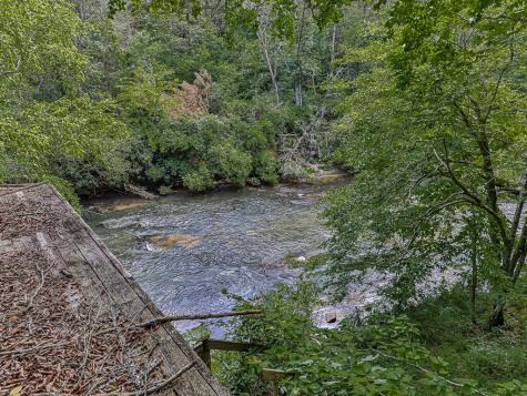 80 Riverbend Circle Ellijay GA 30536