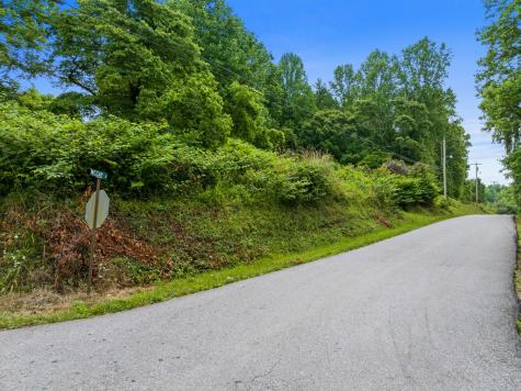 3.23A Kingtown Street Mccaysville GA 30555