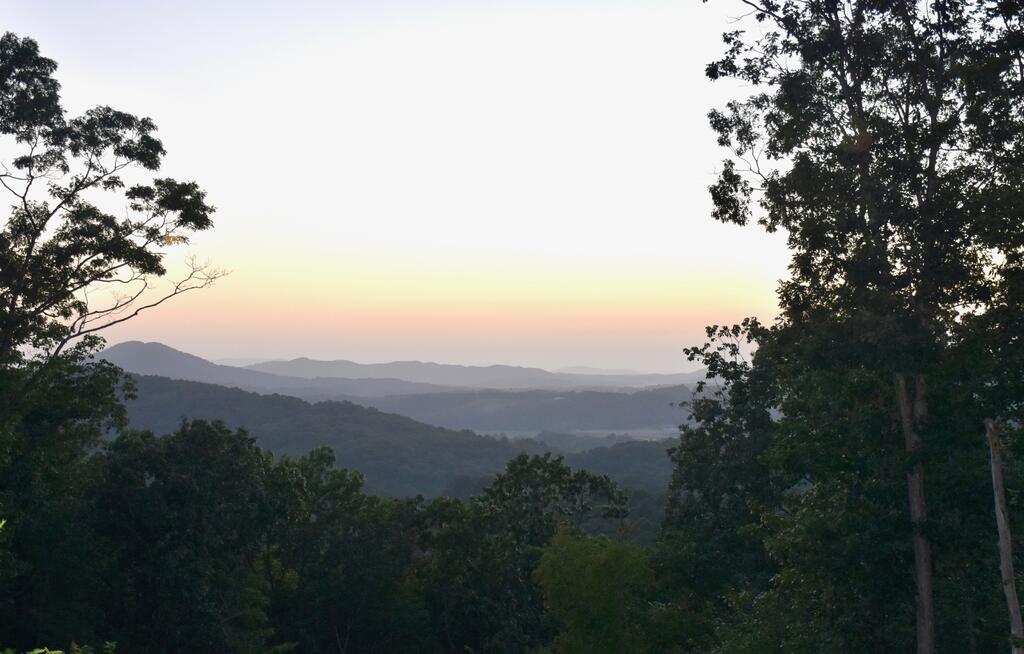 29A Grand Laurel Brasstown NC 28902