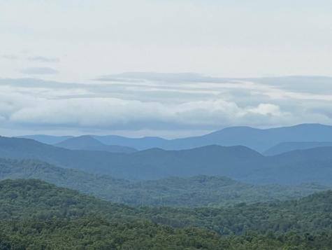 29A Grand Laurel Brasstown NC 28902
