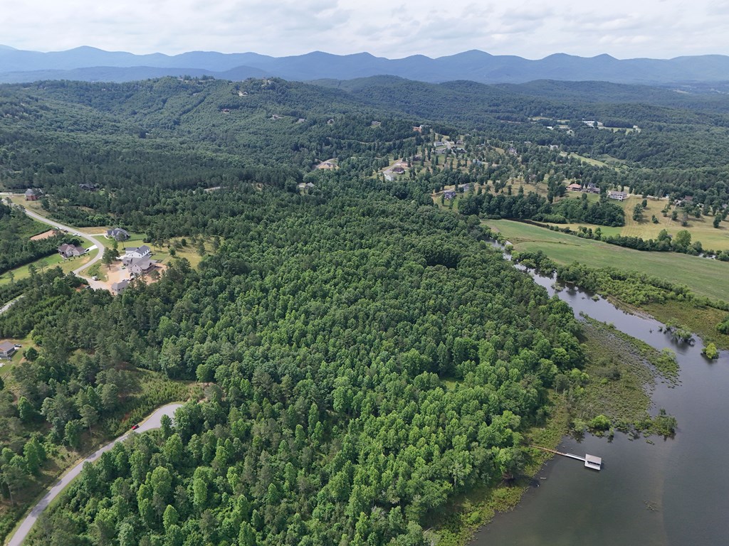 201 Cottage Lane Blairsville GA 30512