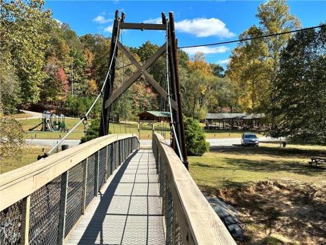 444 10th Street Ellijay GA 30540