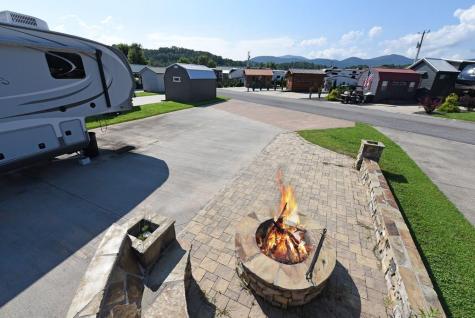 16 Circle Back Lane Blairsville GA 30512