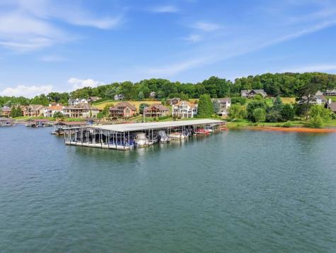 25 Mcintosh Circle Hayesville NC 28904