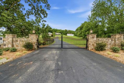25 Mcintosh Circle Hayesville NC 28904