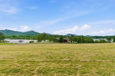 25 Mcintosh Circle Hayesville NC 28904