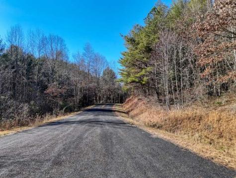 92.51 Adventure Ranch Road Murphy NC 28906