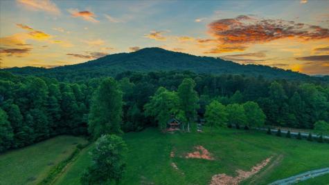 5260 Hardscrabble Road Mineral Bluff GA 30559