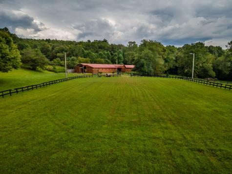 86 Stable Gate Drive Blairsville GA 30512