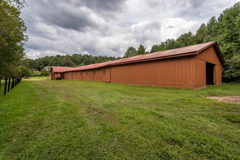 86 Stable Gate Drive Blairsville GA 30512