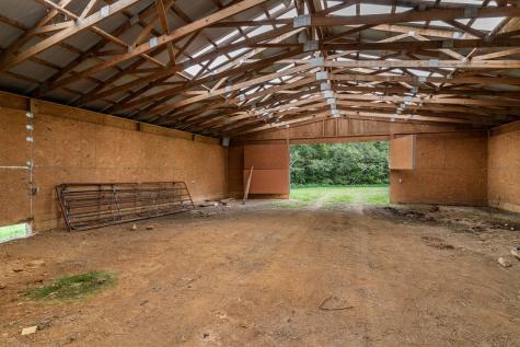 86 Stable Gate Drive Blairsville GA 30512