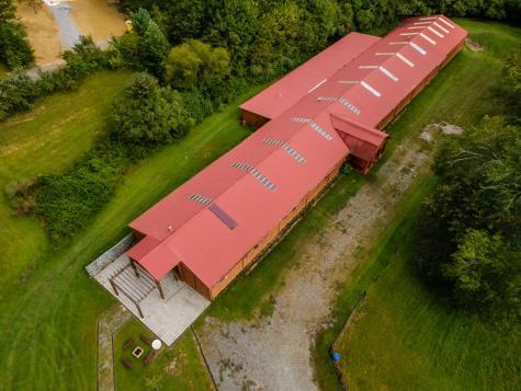 86 Stable Gate Drive Blairsville GA 30512