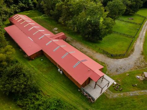 86 Stable Gate Drive Blairsville GA 30512