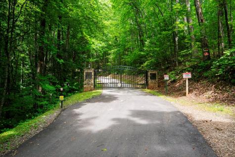 8 Skyview Drive Hayesville NC 28904