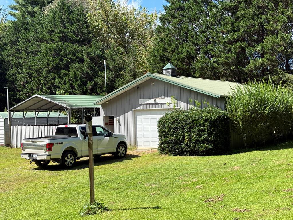 3335 Upper Peachtree Road Murphy NC 28906