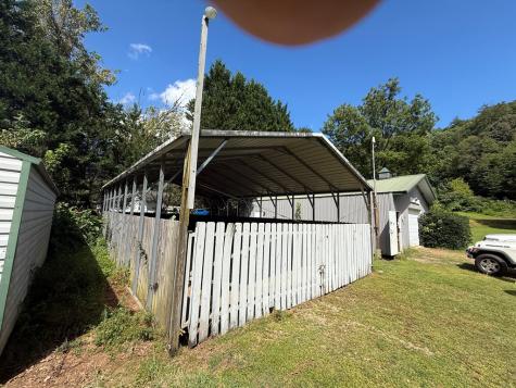 3335 Upper Peachtree Road Murphy NC 28906