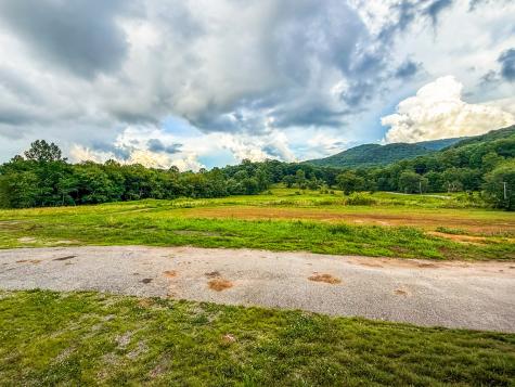 239 Glenn Elliott Road Suches GA 30572