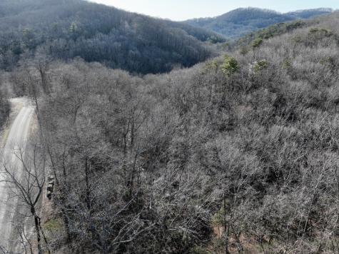 216 St Andrews Way Ellijay GA 30536