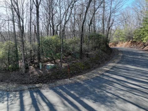 216 St Andrews Way Ellijay GA 30536