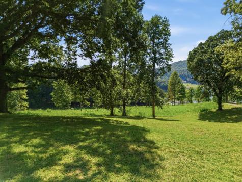 314 Lakeside Drive Hiawassee GA 30546