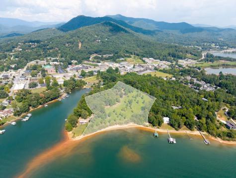 314 Lakeside Drive Hiawassee GA 30546
