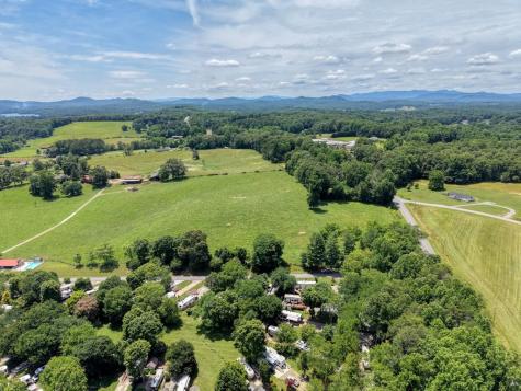 61 Apache Bend Road Blairsville GA 30512