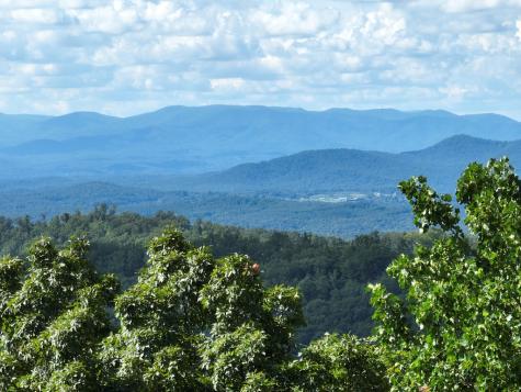 31 Highline Drive Ellijay GA 30536