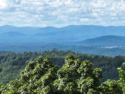 31 Highline Drive Ellijay GA 30536